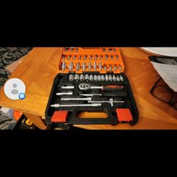 Bourvill 52 Piece Socket and Bit Repair Tool Set
