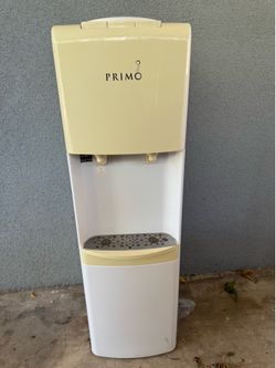 Free  Water dispenser Machine