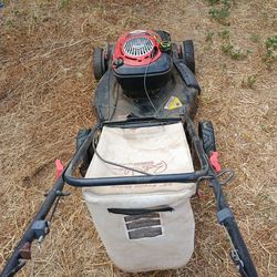 Para reparar.  Interesado  es marca Craftsman