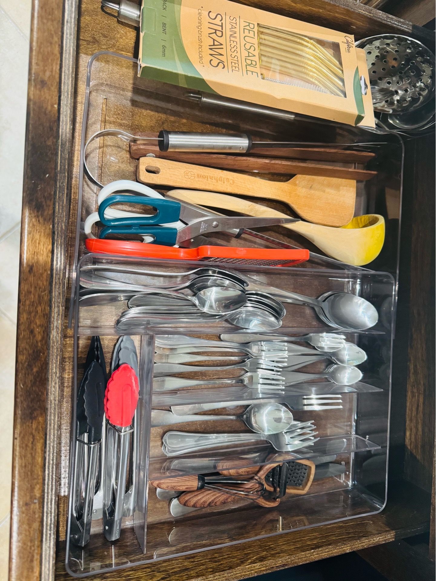 New Kitchen Cutlery set - NOT USED