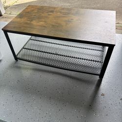 Coffee table in good condition