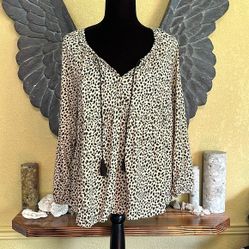 Old Navy Animal Print Long sleeve Shirt With Front Tie

