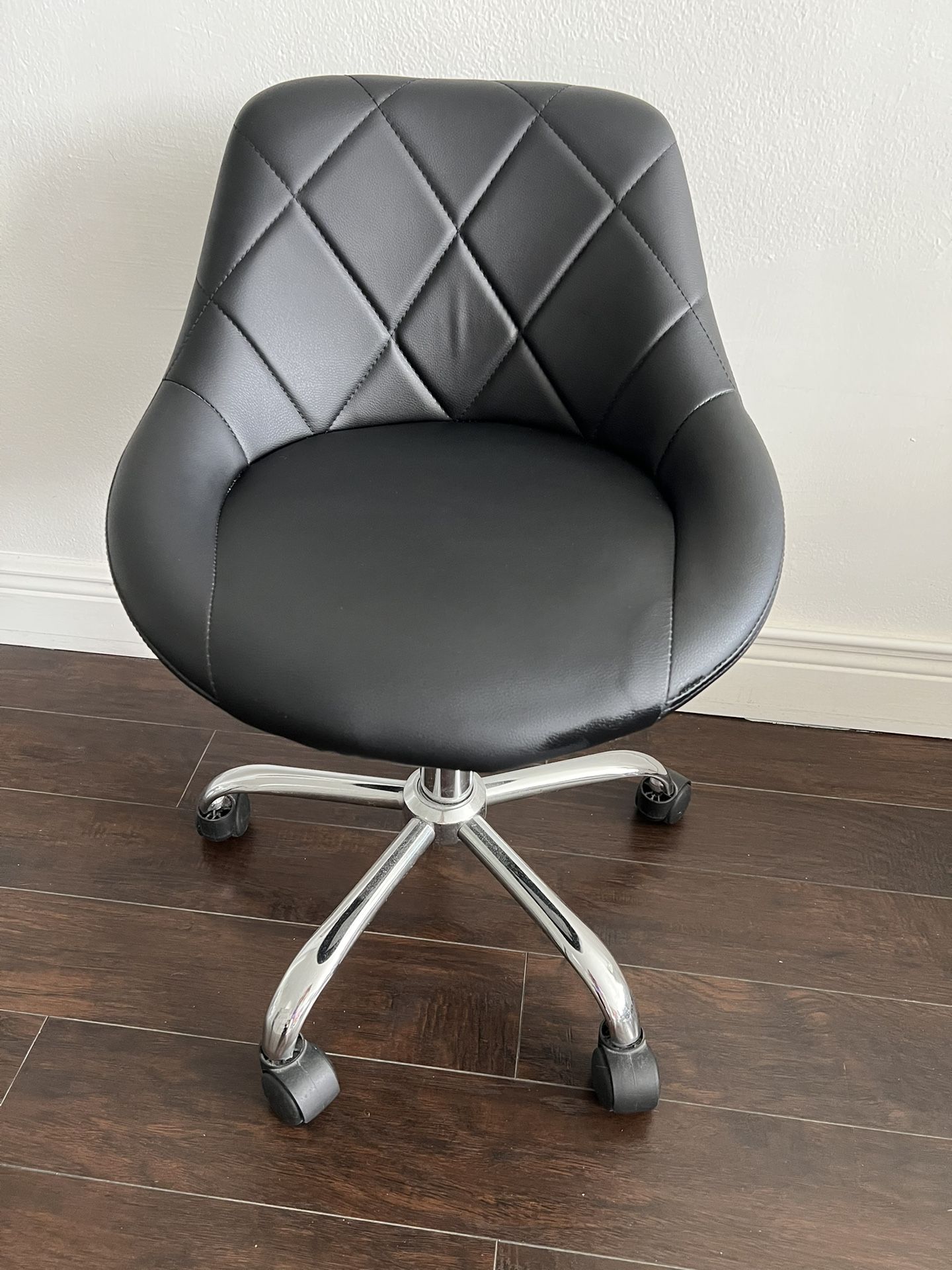 Office Chair with wheels desk chair