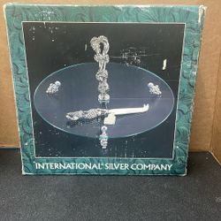 Handled Glass Plate. Item No593 (Shopgoodwill)