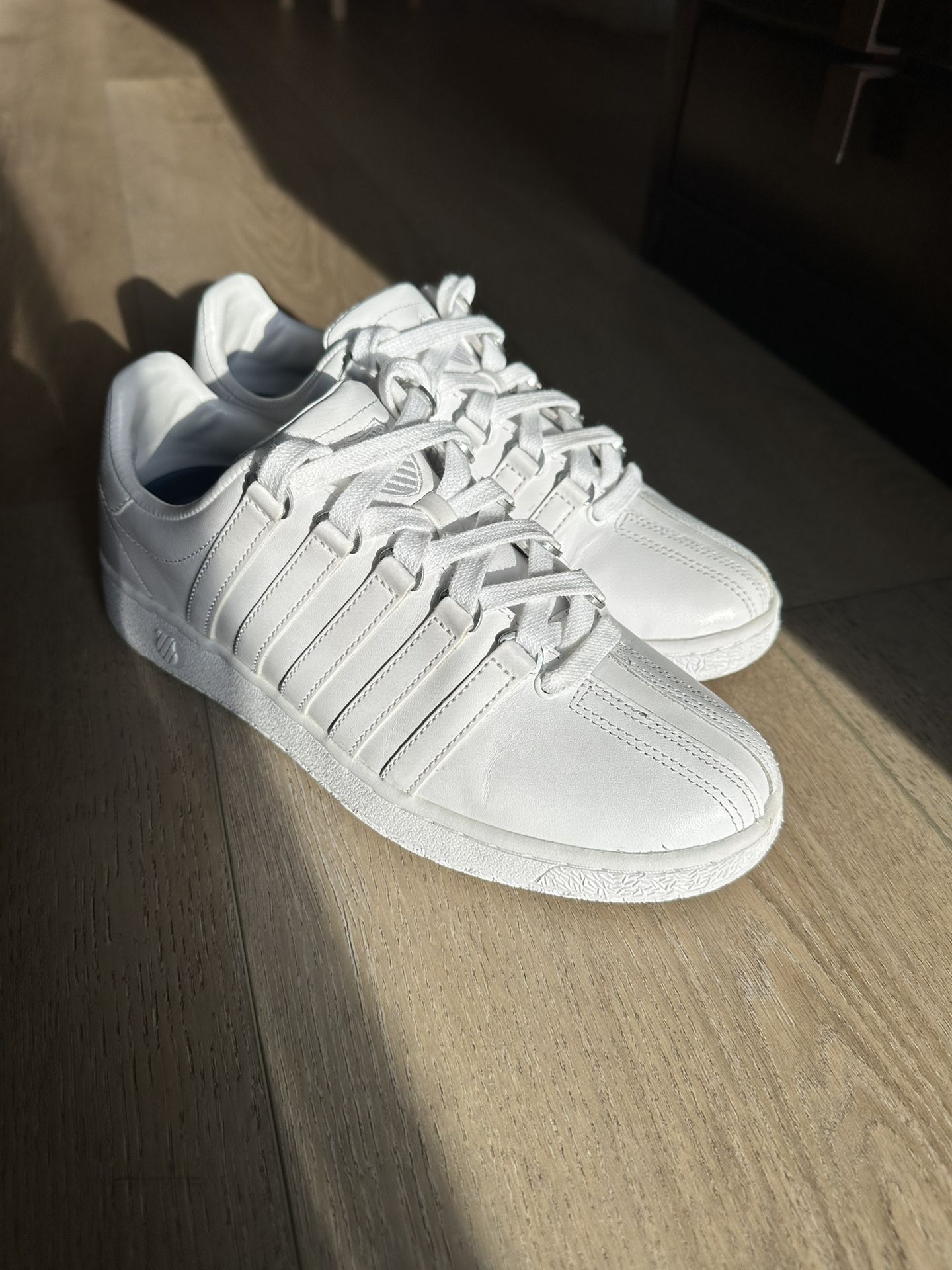 Kswiss Classic Size 9 Women 