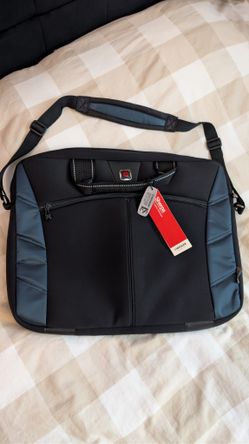 Wenger Swissgear Sherpa 17" Laptop Case Slim