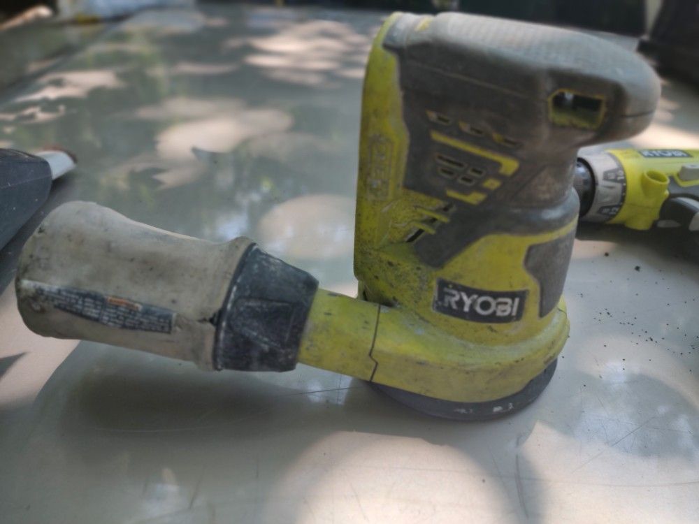 Ryobi Sander