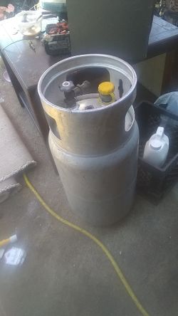 Propane tank up-to-date 3/4 full