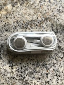 Apple Earbuds (no mic)
