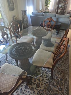 Glass Top Dining table with Pedestal Base and 6 chairs