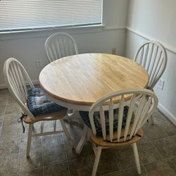 Kitchen Table With 4 Chairs