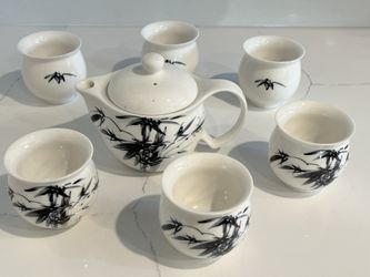 Japanese Style Tea Set With Tea Pot & 6 Cups 