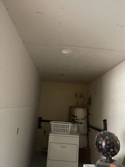 Drywall And Laminate Work