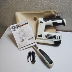 Bielmeier 4V Cordless Staple/Nail Gun Kit - Barely Used