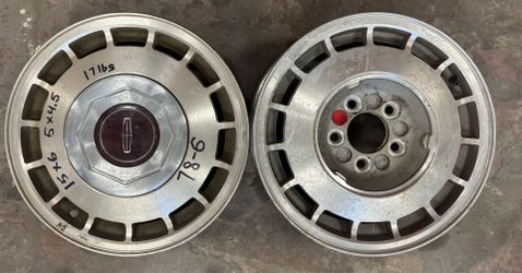 1984 to 1989 Lincoln Continental wheels