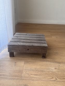 Wood Plant Stand 
