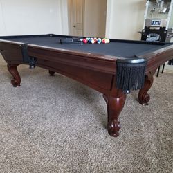 8ft Brunswick Like Pool Table