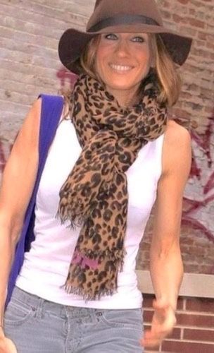 LOUIS VUITTON Limited Edition Scarf Wrap
