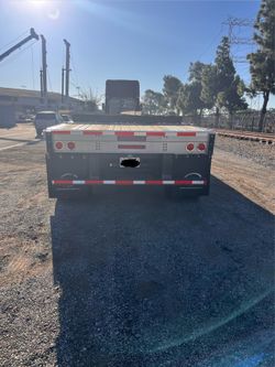 Flatbed trailer 2018.