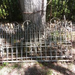 Architectural Fence Pinned not Welded !!!