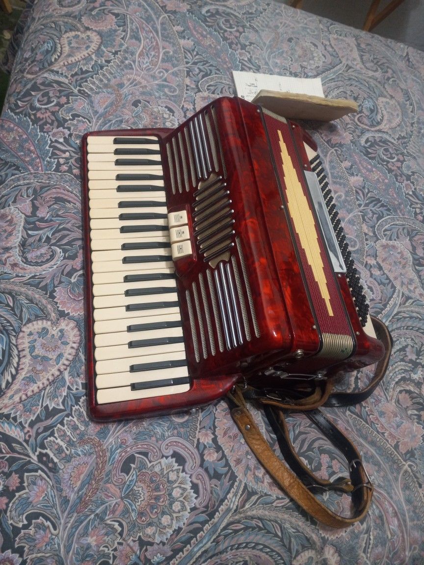 Accordian