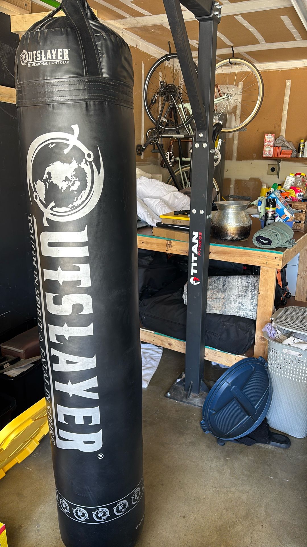 Punching Bag Stand + Punching Bag