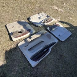 f/50 F350 F450 DOORS ,panels ,center Console 