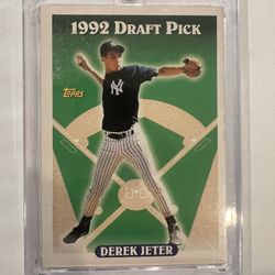 1993 Topps Derek Jeter Rookie Baseball Card 