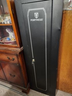 Fortress Gun Safe with Key Lock