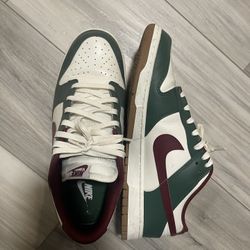 Nike Dunks