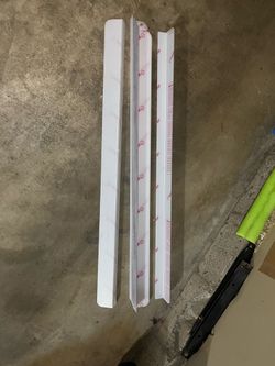 Covestro Makrolon polycarbonate corner guards