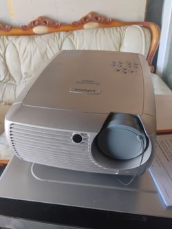Video projector