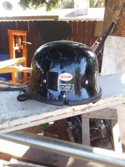 Motor cycle helmet