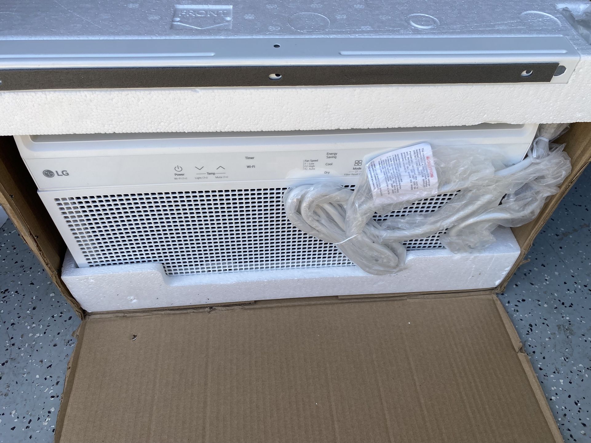 LG 8,000 BTU, 115 Volts, Window Smart Air Conditioner Cools 350 sq. ft. with Remote, WiFi Enabled and Dehumidifier in White