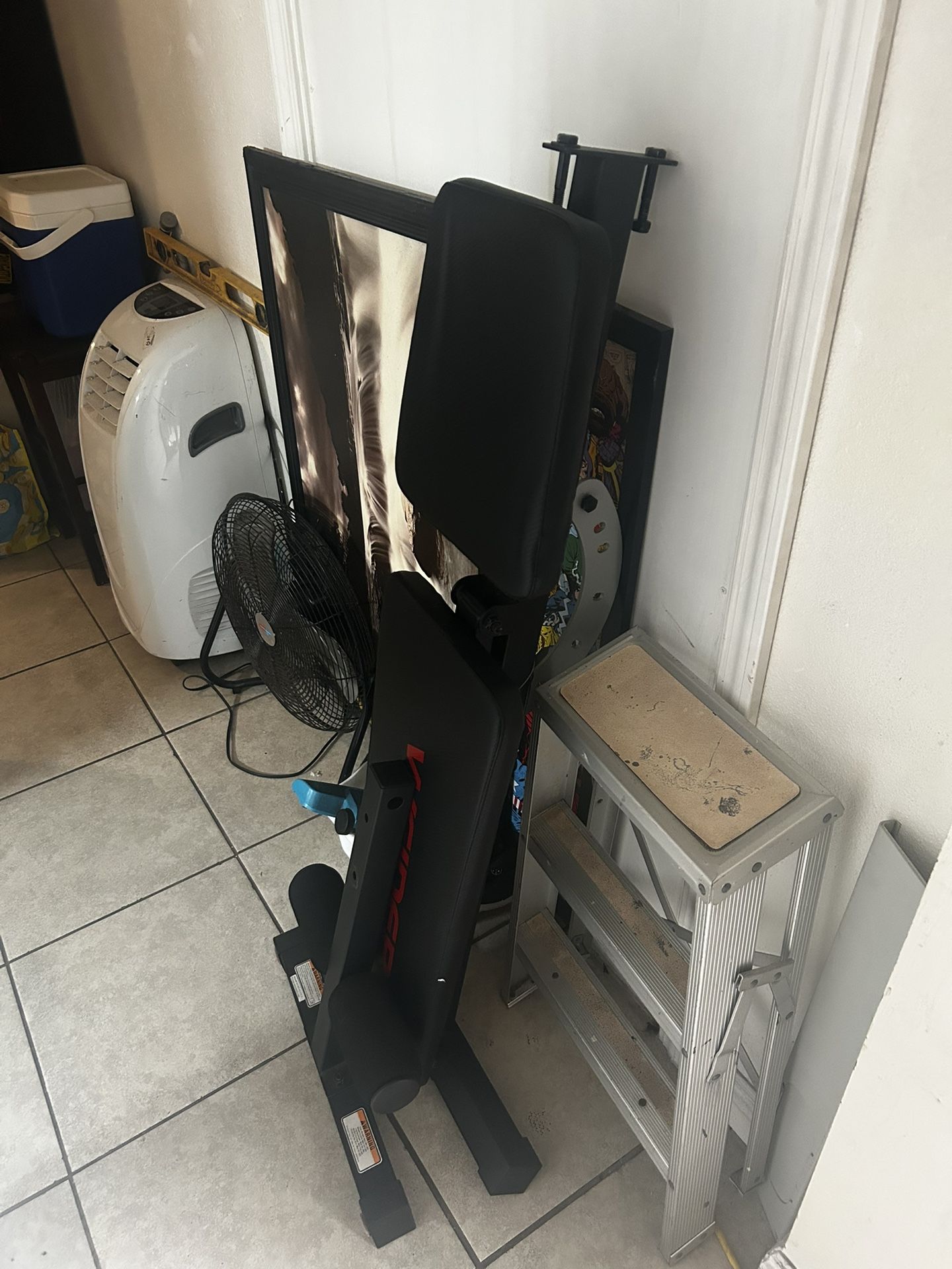 Free Weight Bench