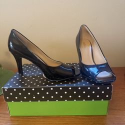 Kelly & Katie Peep Toe Pumps Size 7.5