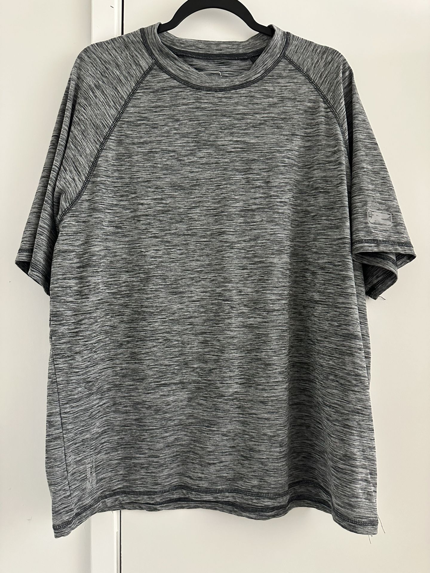 R Way Men’s T Shirt Gray Sz XL