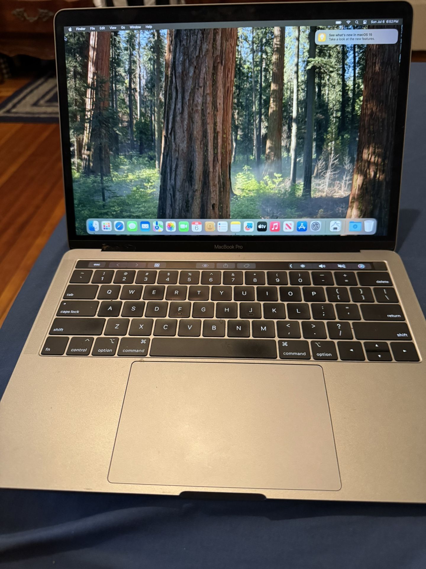 MacBook Pro 13 Inch Touch Bar 2019 i7 16gb 500gb Storage.