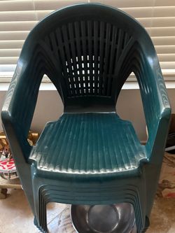 Plastic chairs for sale! $3 each