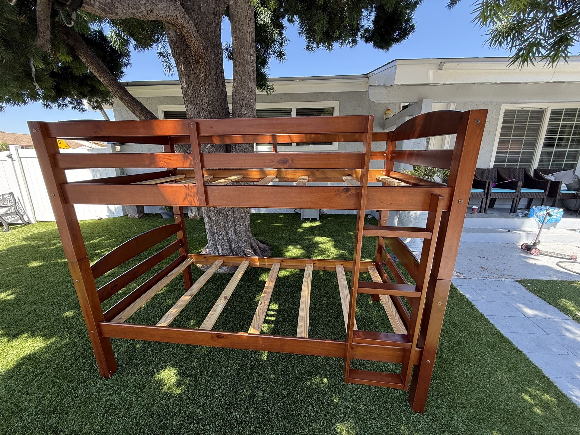 Twin Bunk Bed semi-new Only Frame