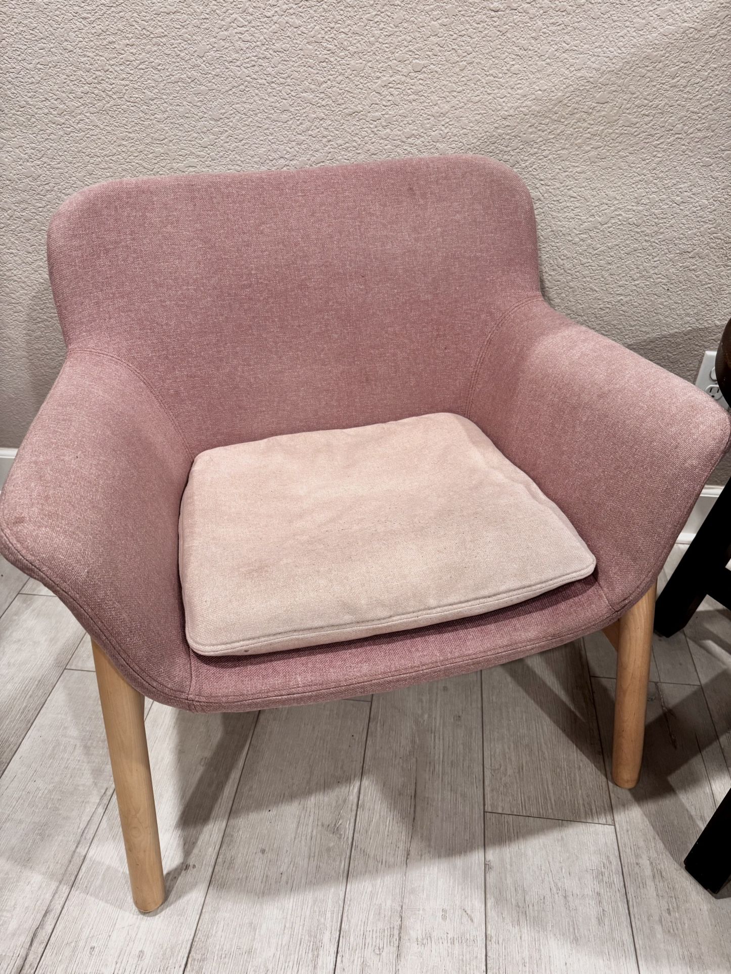 Cozy Pink Armchair
