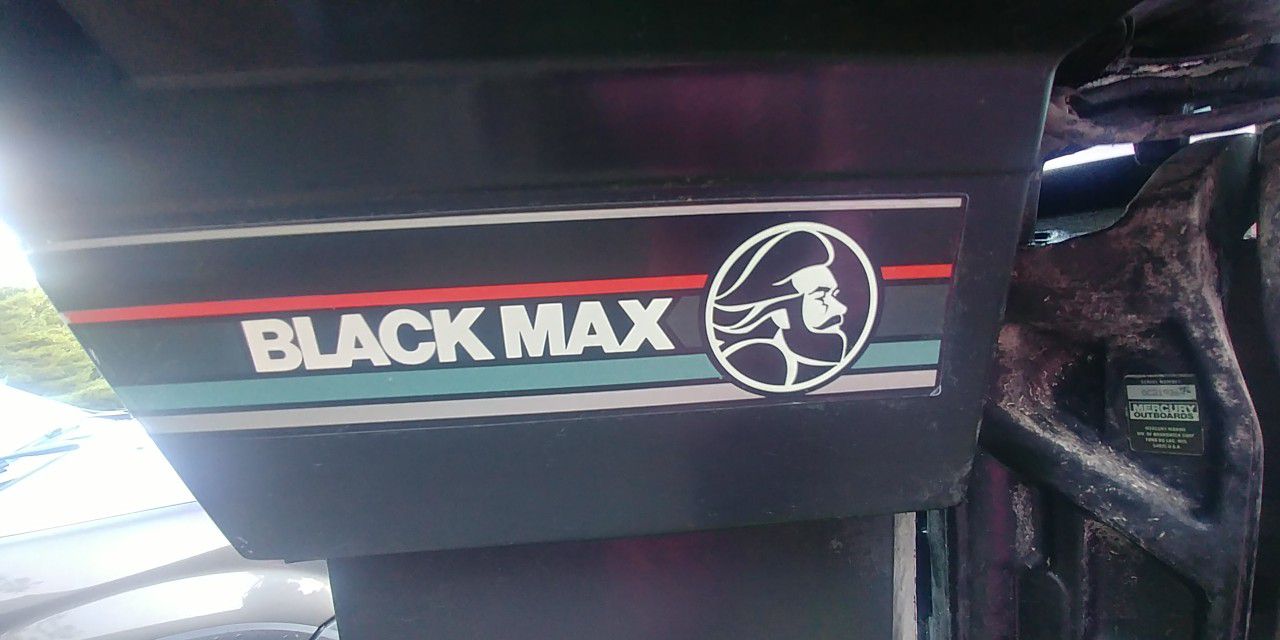 89 model Black max Mercury 150 outboard motor.