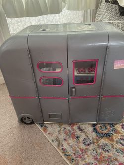 Doll Girl RV Camper