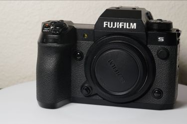 Fuji x-hs2 Camera body only