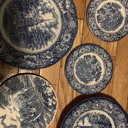 Tonight only: These beautiful plates 