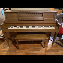 Free Piano