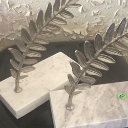 Beautiful Marble Book Shelves Only 20$