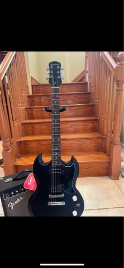 Epiphone SG Guitar w/ Fender Champion 20 Amp