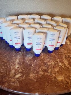 Sanitaizer$6 dólares, perfumes de bebé en $16