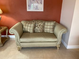 Living Room Couch, Decorative, With cushions